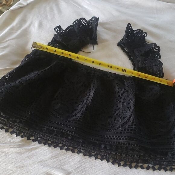 𝅺 Ladies Lace Top by ENDLESS ROSE - Picture 5 of 16